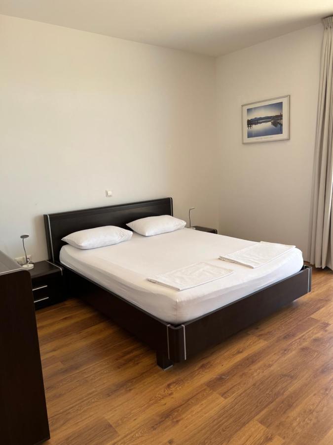 Apartments Angela 策萨利卡 外观 照片